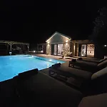 فيلة Elaiopetra Kefalonia - Stonehouse Hideaway With Pool - Modern Luxury With Serene Sea And Mountain Views Metaxáta