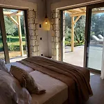 ヴィラ Elaiopetra Kefalonia - Stonehouse Hideaway With Pool - Modern Luxury With Serene Sea And Mountain Views
