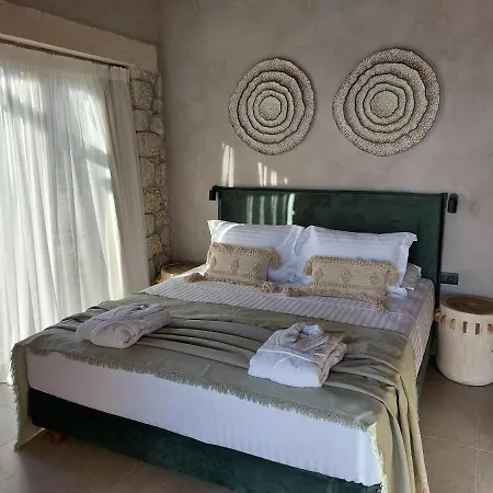 Vila Elaiopetra Kefalonia - Stonehouse Hideaway With Pool - Modern Luxury With Serene Sea And Mountain Views