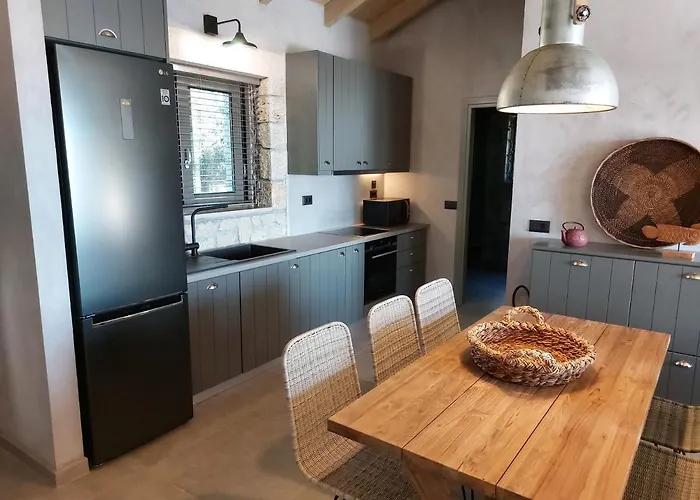 Elaiopetra Kefalonia - Stonehouse Hideaway With Pool - Modern Luxury With Serene Sea And Mountain Views *