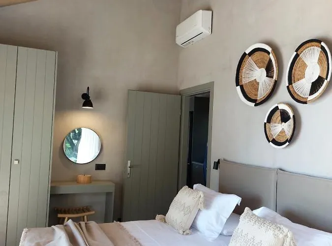 Elaiopetra Kefalonia - Stonehouse Hideaway With Pool - Modern Luxury With Serene Sea And Mountain Views * Metaxáta
