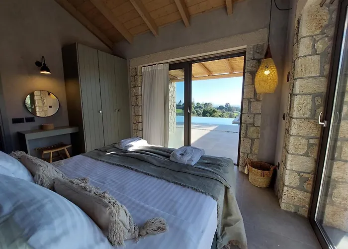 Villa Elaiopetra Kefalonia - Stonehouse Hideaway With Pool - Modern Luxury With Serene Sea And Mountain Views *
