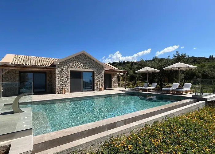 Elaiopetra Kefalonia - Stonehouse Hideaway With Pool - Modern Luxury With Serene Sea And Mountain Views Villa *