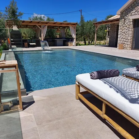 Elaiopetra Kefalonia - Stonehouse Hideaway With Pool - Modern Luxury With Serene Sea And Mountain Views 别墅 *